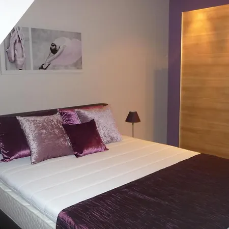 Riche Terre Bed & Breakfast 4*